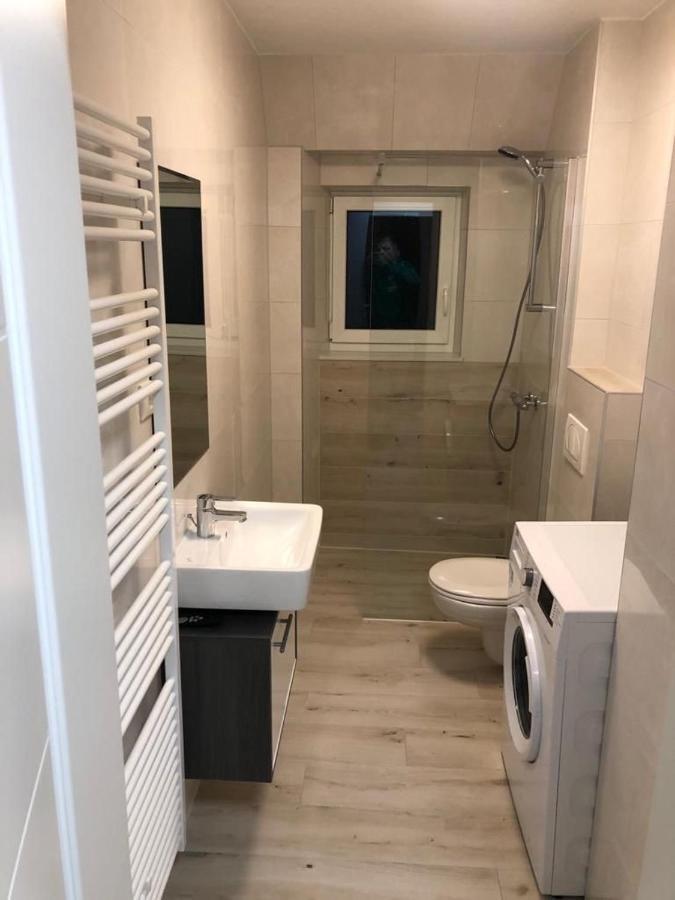 Hochfeld Apartment In Augsburg Eksteriør bilde